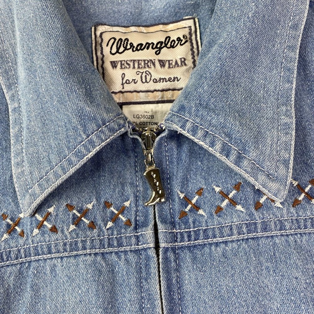 Wrangler Blue Denim Women's Top - Picture 4 of 10